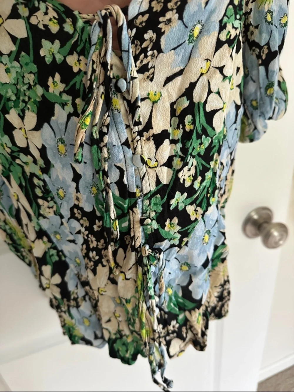 H&M Black Floral Tie-Front Blouse with Blue & Green Flowers - Picture 2 of 2